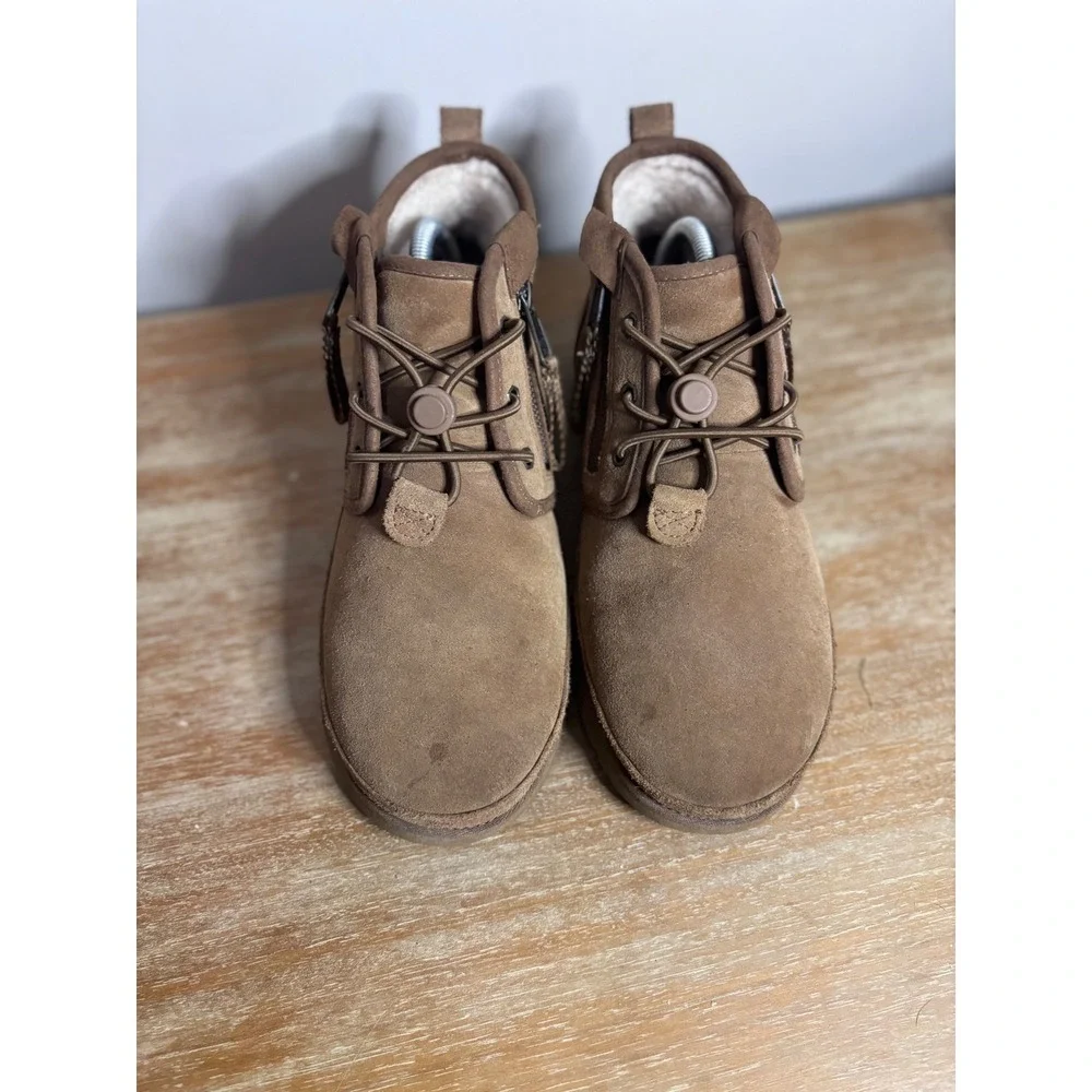 UGG Neumel Zip Suede Chukka Boots Brown Toggle Lace Side Zip Mens 1112481